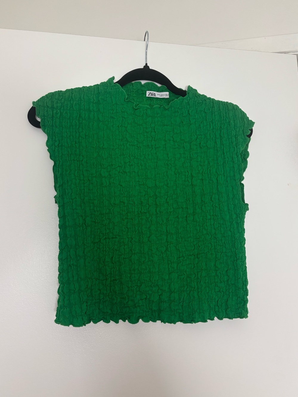 ZARA Emerald Green Crinkled Ruffle Trim Crop Top